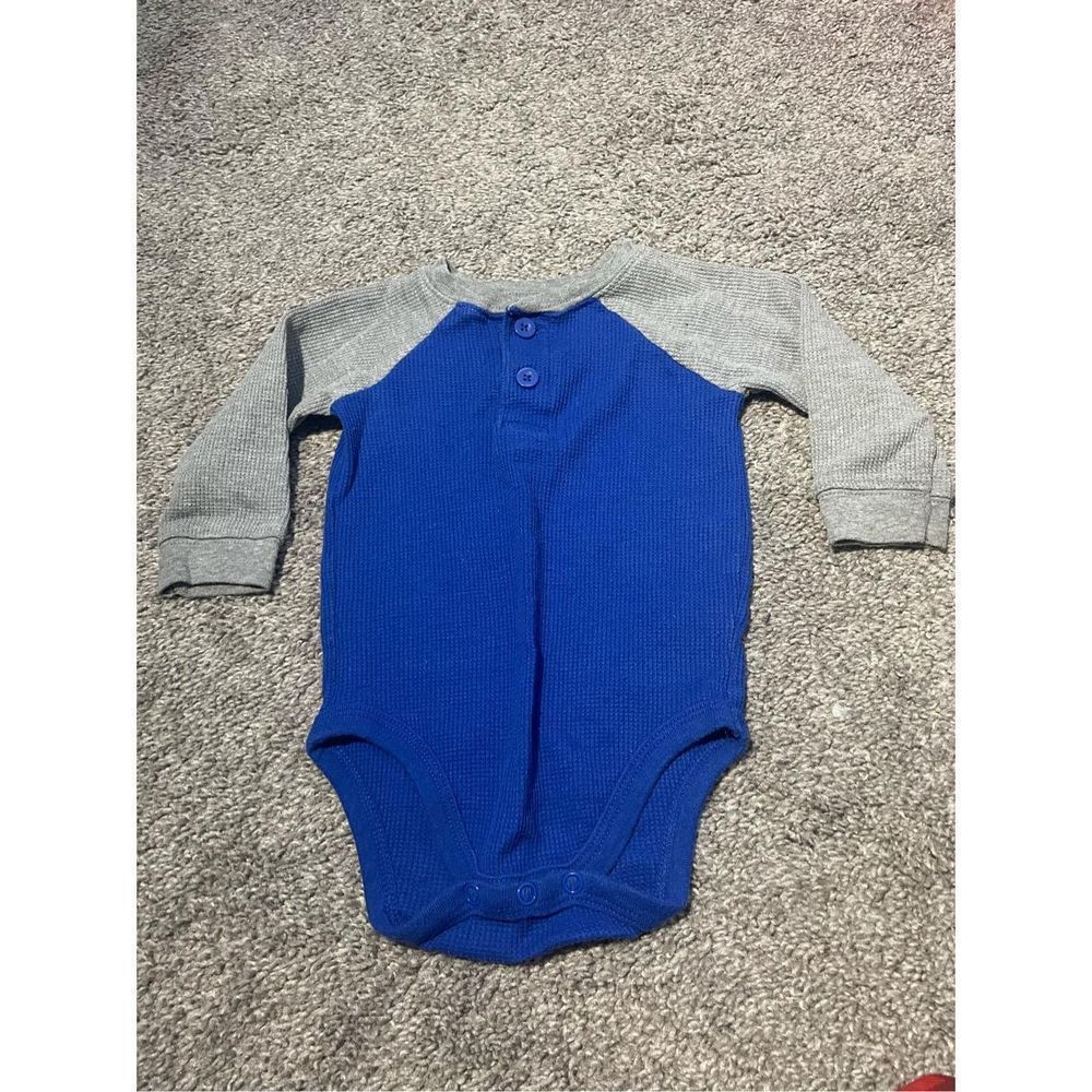 Garanimals 12M Blue and Gray Long Sleeve Snap Bottom Outfit